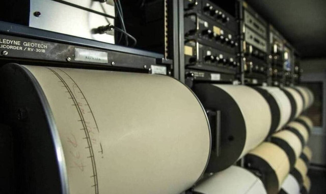 Earthquakes jolt Nafpaktos