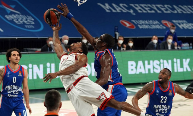 Euroleague: Διασυρμός για τον Ολυμπιακό από την Αναντολού Εφές