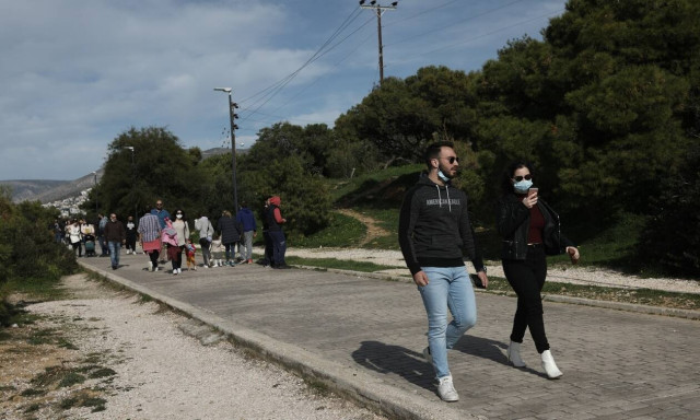 Εξαδάκτυλος: Πιθανή παράταση lockdown με επαναφορά δραστηριοτήτων - Η θετική πρόβλεψη για το Πάσχα