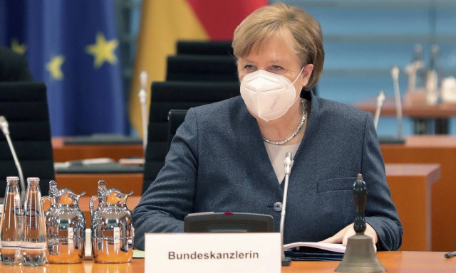 Απίθανη αντίδραση της Άνγκελα Μέρκελ όταν κατάλαβε ότι ξέχασε να φορέσει την μάσκα της