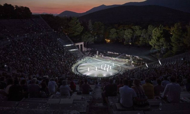 Ανοίγει η «βεντάλια» της έρευνας για γνωστό σκηνοθέτη – Έρχονται υποθέσεις που δεν έχουν παραγραφεί