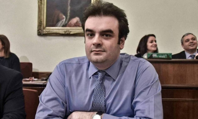 Pierrakakis: Issue of digital vaccination certificate starts on Friday	