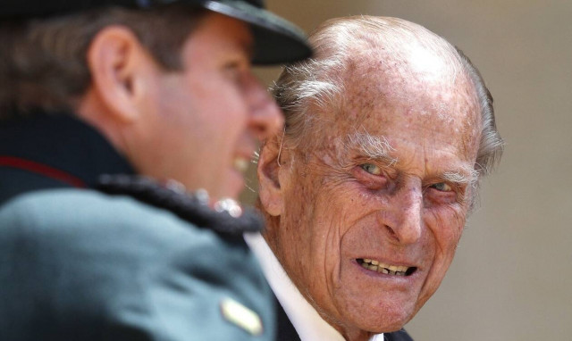 Πρίγκιπας Φίλιππος: Ανησυχία για την υγεία του - Θα παραμείνει στο νοσοκομείο το Σαββατοκύριακο