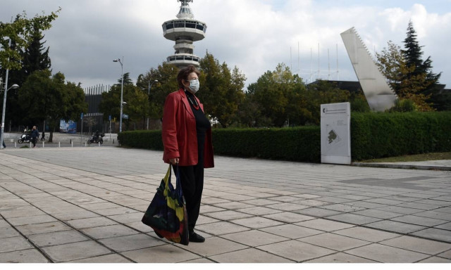 Κορονοϊός: Εισήγηση για καθολικό lockdown σε δύο περιοχές