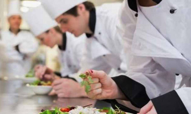 Υπουργείο Τουρισμού: Προσλήψεις 80 εκπαιδευτικών - Δείτε ειδικότητες