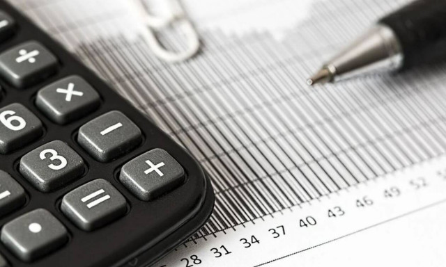 Από Μάιο οι φορολογικές δηλώσεις - Σε 8 δόσεις η εξόφληση