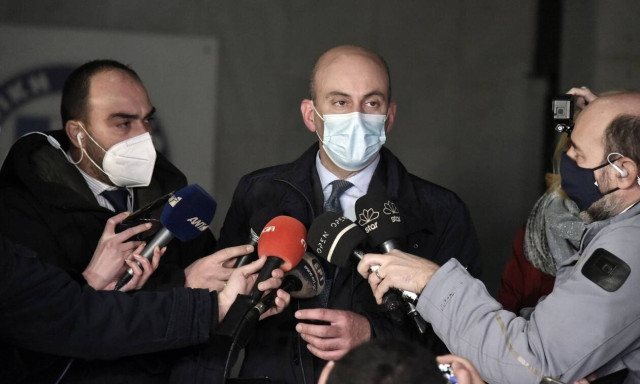 Lignadis, lawyer visit police headquarters to confirm there is no arrest warrant