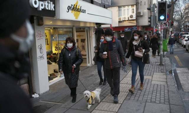 Κορονοϊός - Τουρκία: 80 θάνατοι και 7.857 νέα κρούσματα σε 24 ώρες