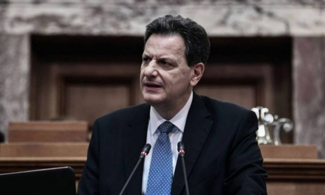 Σκυλακάκης: Ανοιχτό το ενδεχόμενο για 60 - 70 δόσεις στην εφορία