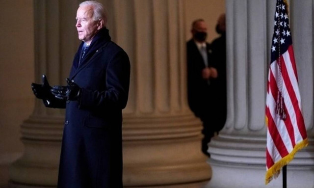 Κορονοϊός - ΗΠΑ: Ξεπέρασαν τους 500.000 οι νεκροί - Μεσίστιες οι σημαίες για 5 ημέρες