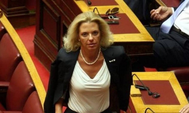 Βόζεμπεργκ: Η Λίνα Μενδώνη οφείλει να παραιτηθεί