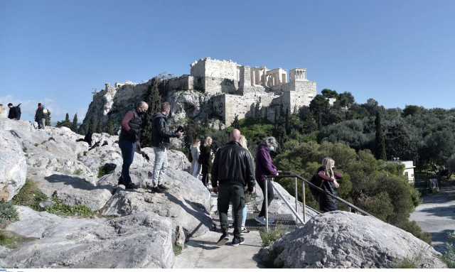 «Βόμβα» για lockdown: «Κλειδώνει» η παράταση στην Αττική