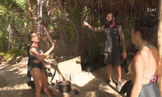 Survivor: Τριαντάφυλλος εναντίον Ανθής και Σοφίας – «Δεν θα φοβηθώ τον υπουργό πατέρα σου» (videos)