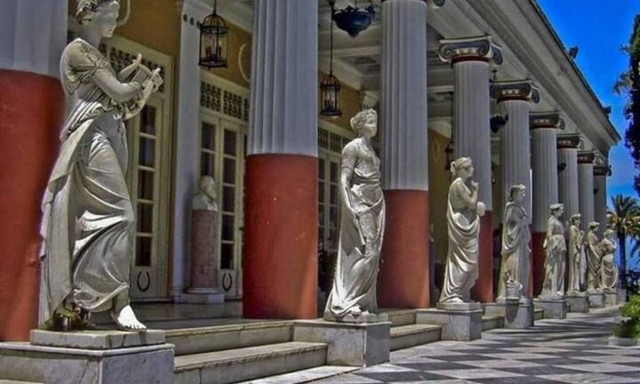 Υπ. Πολιτισμού: Προσλήψεις συντηρητών έργων τέχνης στην Κέρκυρα