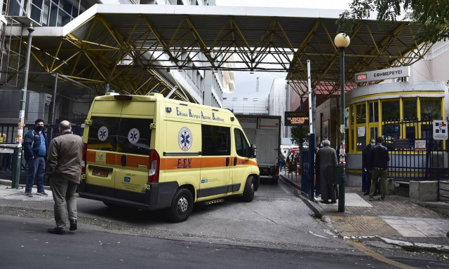 Θάνατος 15χρονου στο Μεταξουργείο: Βρέθηκε σκαμπό στο μπαλκόνι - Τι εξετάζουν οι Αρχές