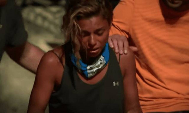 Survivor: Κατέρρευσε η Ελευθερία Ελευθερίου και αποχώρησε από το συμβούλιο (video)