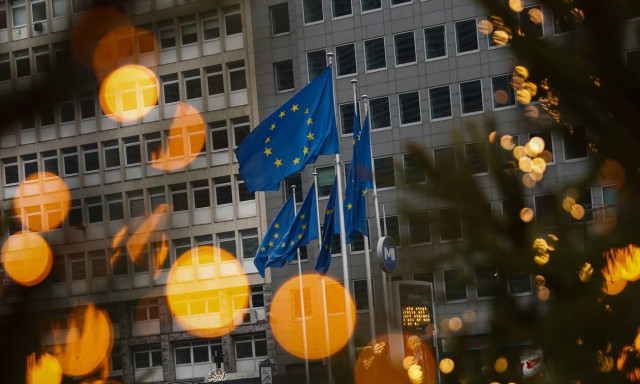 ΕΕ: Ανησυχία της Κομισιόν για την πίεση εναντίον του φιλοκουρδικού κόμματος HDP στην Τουρκία