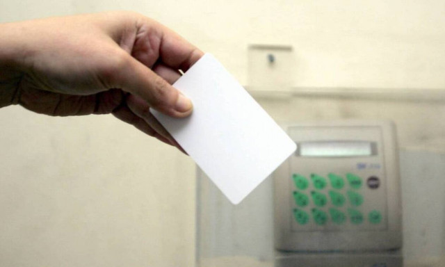 Έρχονται παρεμβάσεις για τις υπερωρίες - Τι αλλάζει και πότε