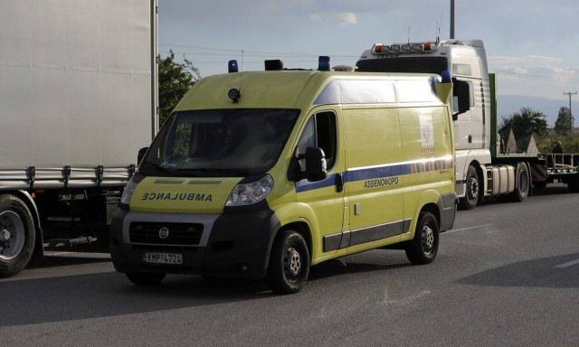 Δυο τραυματίες σε τροχαία στη Θεσσαλονίκη – Καραμπόλα 5 οχημάτων στην περιφερειακή