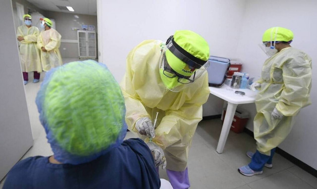 Κορονοϊός: Προβληματισμός στους επιστήμονες - Τα δυο συμπτώματα που επιμένουν για 6 μήνες