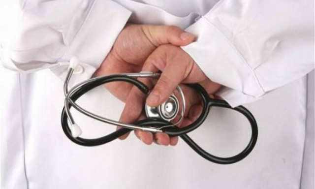 Θεσσαλονίκη: Φυλάκιση 9 μηνών σε γιατρό που είχε αντισημιτική επιγραφή στο ιατρείο του        