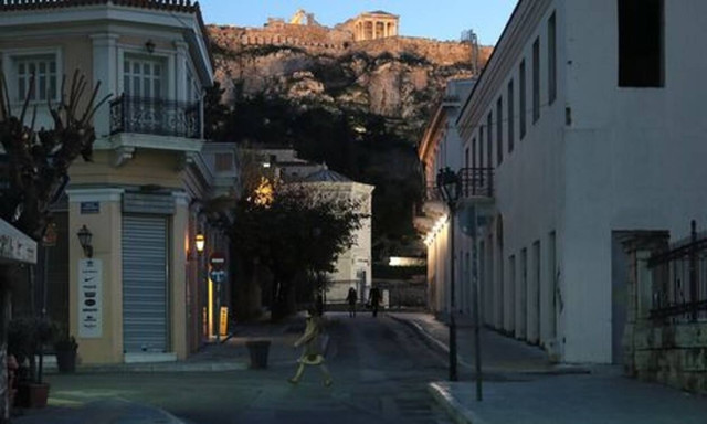 Greece confirms 1,913 new coronavirus cases on Wed.; 357 intubated nationally