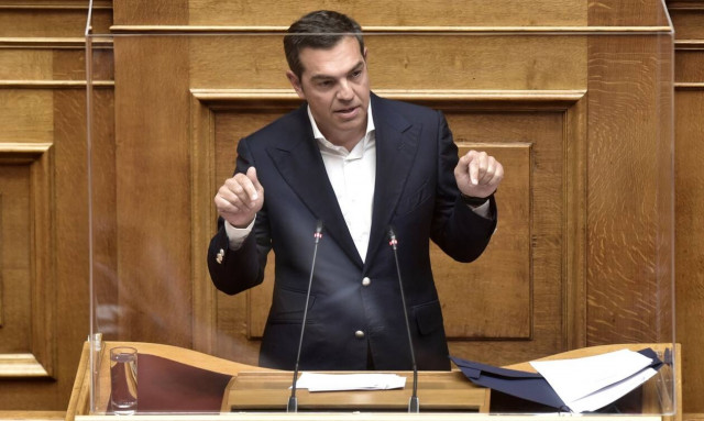 Με «σφυροκόπημα» Μητσοτάκη σχεδιασμένη η τακτική Τσίπρα για τη σημερινή συζήτηση στη Βουλή