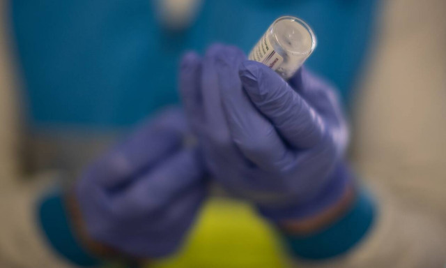 AstraZeneca: Προσπάθεια να παραδοθούν έως τέλος Μαρτίου 40 εκατ. δόσεις στην Ε.Ε.