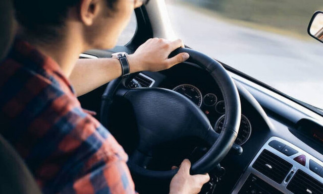 Ηράκλειο: Βρήκαν τον οδηγό που τους εγκατέλειψε αβοήθητους πέντε μήνες μετά