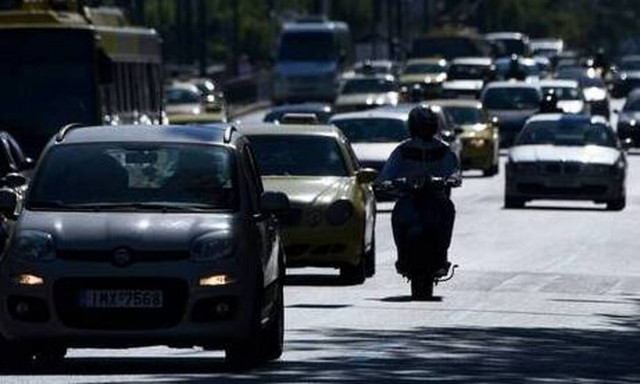 Τέλη κυκλοφορίας 2021: Προσοχή! Λήγει σήμερα η προθεσμία για την πληρωμή - «Τσουχτερά» πρόστιμα 