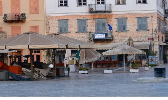 Lockdown: Πότε θα ανοίξει η αγορά, η ημερομηνία ορόσημο – Πώς θα κάνουμε Πάσχα