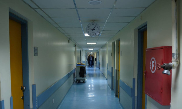 Γκίκας για lockdown: Την επόμενη εβδομάδα αναμένεται αποκλιμάκωση στα κρούσματα 