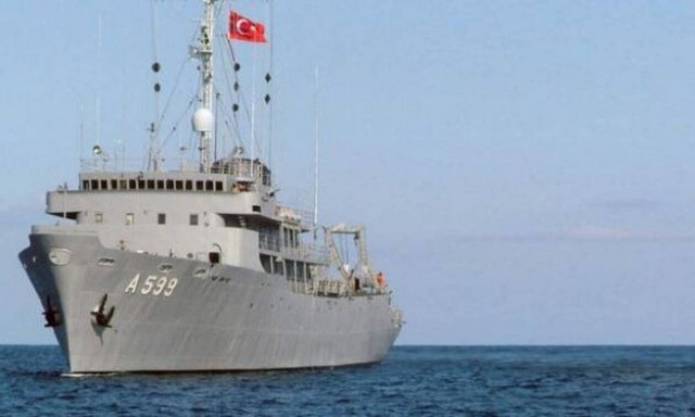 Κλιμακώνουν και πάλι την ένταση οι Τούρκοι - Επέστρεψε στο Αιγαίο το Τσεσμέ