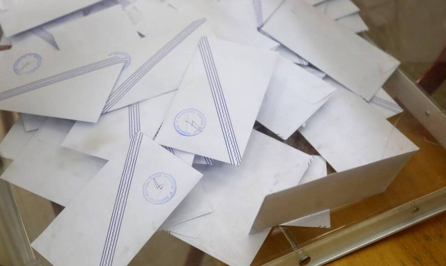 Νέα δημοσκόπηση Pulse: Τι λένε οι πολίτες για τα εμβόλια και την πανδημία - Ποια η διαφορά ΝΔ-ΣΥΡΙΖΑ