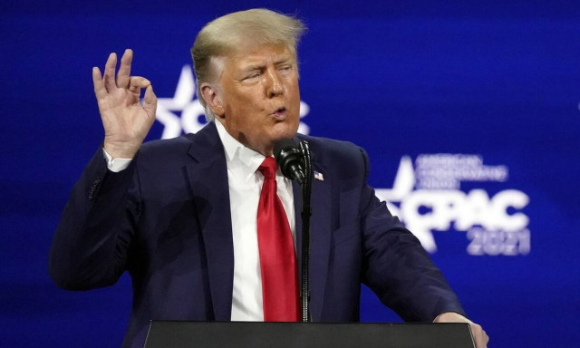 ΗΠΑ: Δυναμική επανεμφάνιση Τραμπ - Σκέφτεται νέα υποψηφιότητα για την προεδρία το 2024