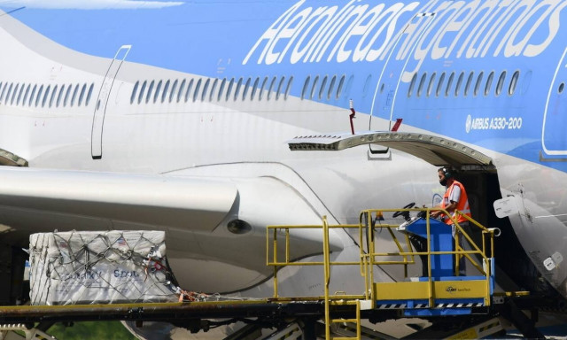 Κορονοϊός: Η Αργεντινή παρέλαβε άλλες 732.500 δόσεις του Sputnik V