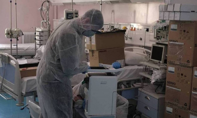 Κορονοϊός - Eυαγγελισμός: Πέντε ασθενείς διασωληνωμένοι σε απλή κλινική γιατί δεν υπάρχει ΜΕΘ