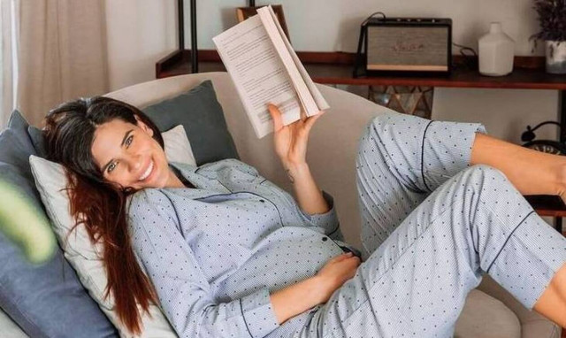 Χριστίνα Μπόμπα: Δες ποιος της κρατά παρέα, όσο ο Σάκης της βρίσκεται στη Φάρμα