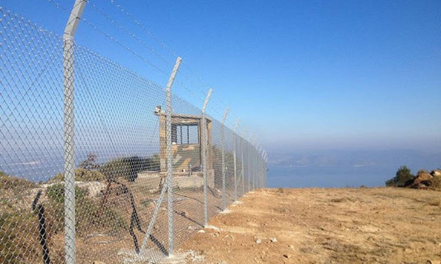 Συναγερμός στην ΕΛΑΣ: Φοβούνται κλοπή όπλων και εκρηκτικών από στρατόπεδο – Το απόρρητο έγγραφο