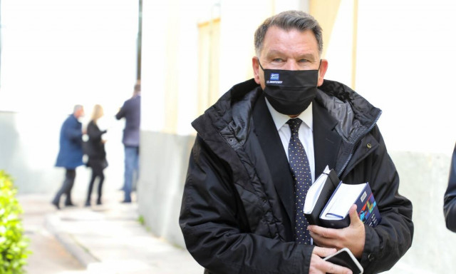 Υπόθεση Λιγνάδη: Κλήσεις για έρευνα στο σπίτι του - Αίτημα για νέα ημερομηνία από τον Αλέξη Κούγια