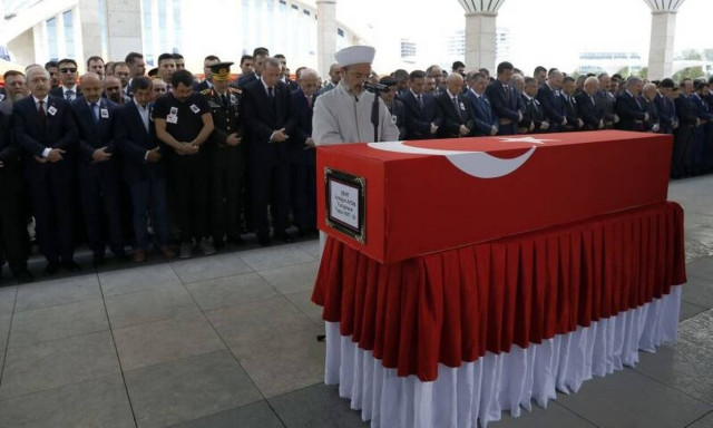 Τουρκία: Ο αντιστράτηγος Οσμάν Ερμπάς ανάμεσα στα θύματα της συντριβής του ελικοπτέρου 