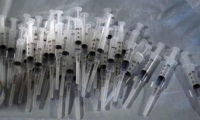 Γαλλία: Σταματά η δοκιμή φαρμάκου λόγω «έλλειψης αποτελεσματικότητας»