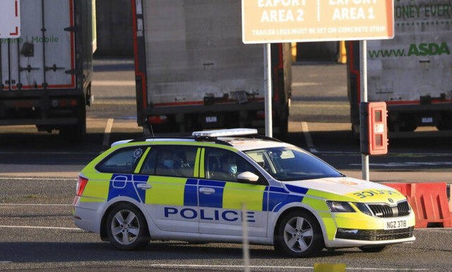 Επίθεση με μαχαίρι στην Ουαλία: Νεκρή 16χρονη - Δύο άντρες συνελήφθησαν