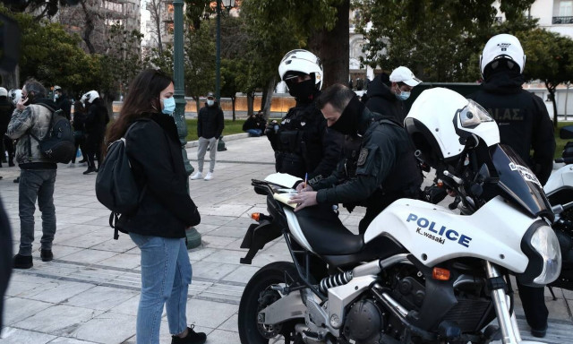 Κορονοϊός - Lockdown: Πρόστιμα ύψους 600.000 ευρώ σε ένα 24ωρο για την τήρηση των μέτρων