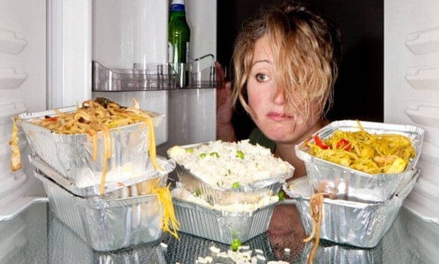 Έρευνα: Το 17% όλου του φαγητού στη Γη πετιέται στα σκουπίδια χωρίς να καταναλωθεί