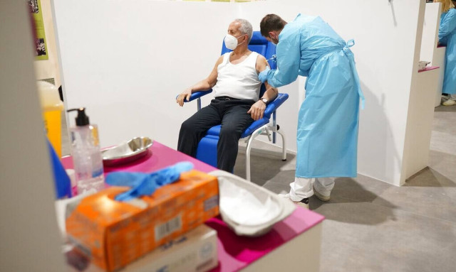 Κορονοϊός - Ιταλία: Μεγάλη ανησυχία για τις νέες 23.641 μολύνσεις - 307 θάνατοι το τελευταίο 24ωρο