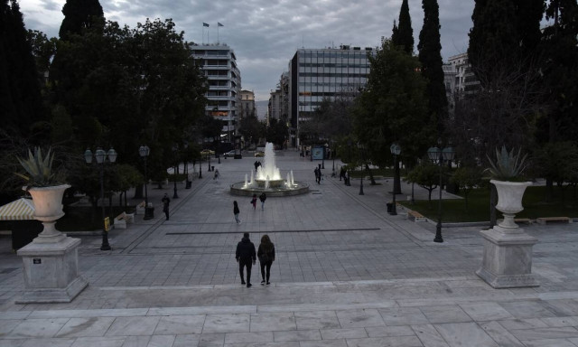 Κορονοϊός - Συναγερμός στην Αττική: Δύο νέα μεταλλαγμένα στελέχη - Φαίνονται ανθεκτικά στο εμβόλιο