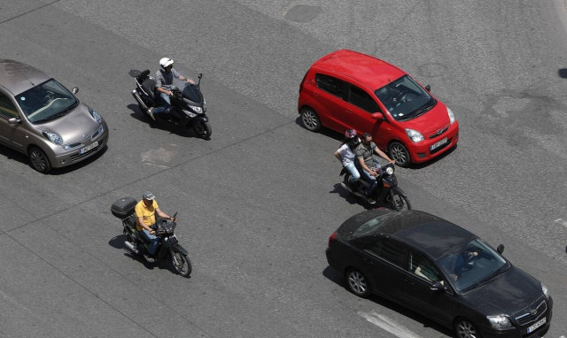 Τέλη κυκλοφορίας: Τότε ξεκινά η πληρωμή με το μήνα – Σκέψεις να μην συνοδεύεται από «πέναλτι»