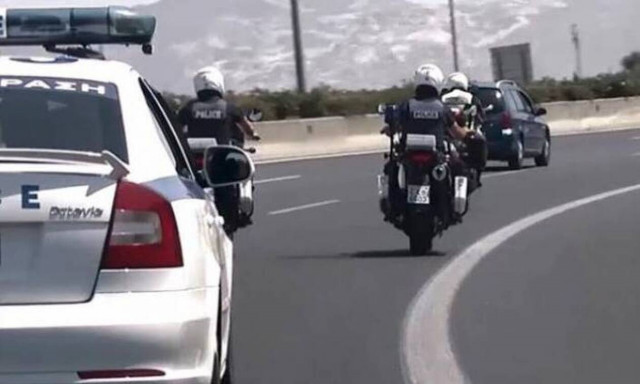 Απίστευτο θρίλερ: Απήγαγαν γυναίκα από την Κυψέλη – Τους σταμάτησαν στην Ακράτα