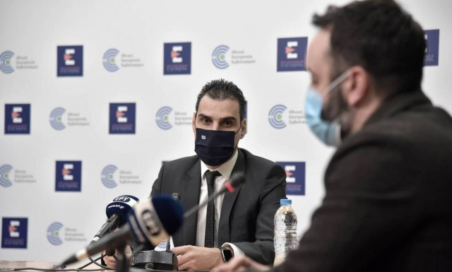 Κορονοϊός: Δείτε LIVE την ενημέρωση για την πορεία της πανδημίας από το υπουργείο Υγείας 